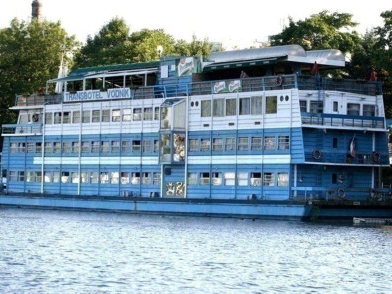 Botel Vodnik Prague Exterior photo